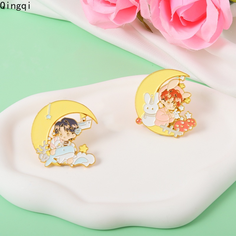 Bros Pin Enamel Bentuk Bulan Sabit Untuk Anak Laki-Laki / Perempuan