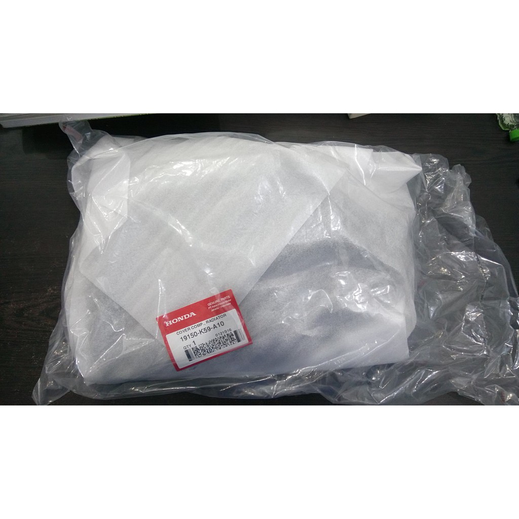 TUTUP KIPAS RADIATOR VARIO 150. COVER COMP. RADIATOR