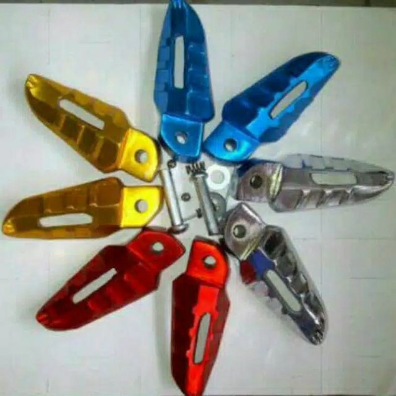 Footstep / Step Belakang Mio Lama