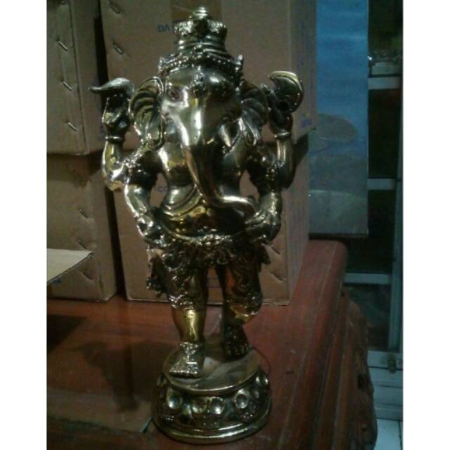 Patung Ganesha kuningan