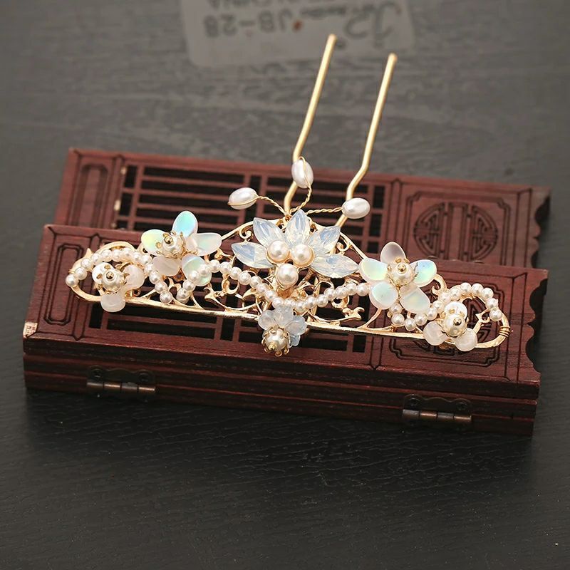 Oriental hair piece set chinese hanfu white gold tassel