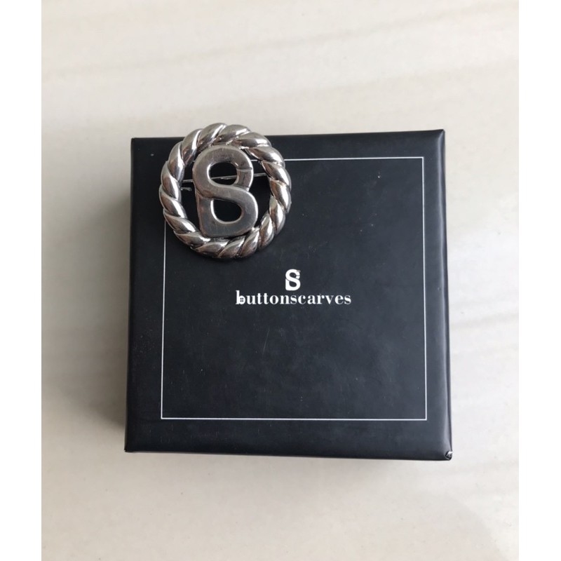 BROSS BUTTONSCARVES PRELOVED ORIGINAL