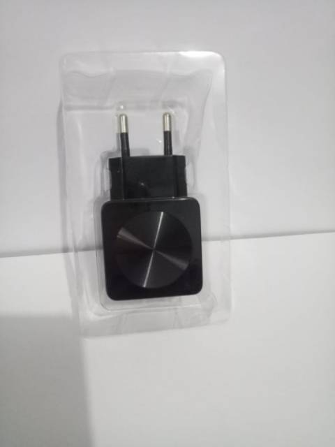 double USB charger merk Visio vs-03 3a 3ampere quick fast charging kepala cas 2 colokan 2in1 murah