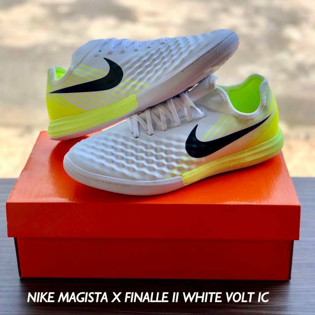 magista nike futsal