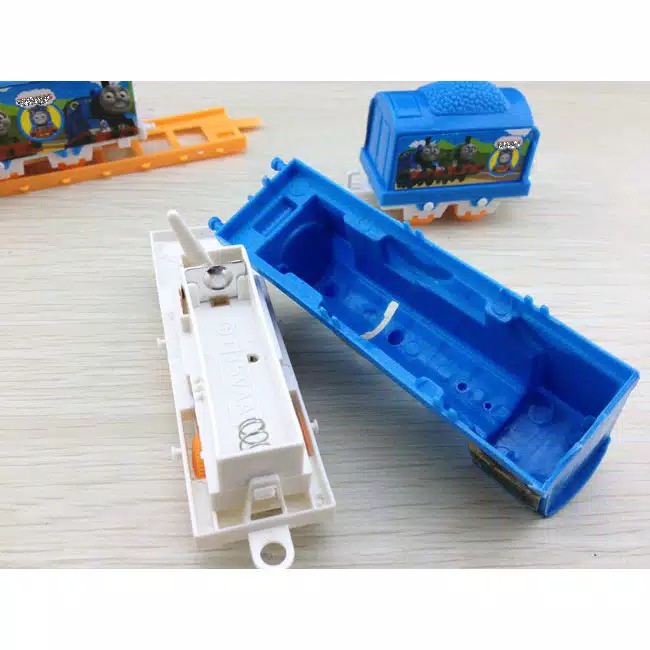 Mainan Kereta 3 Gerbong Train Play Set