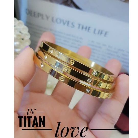 Titanium gelang wanita UTR651