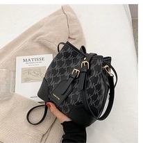 ( 2PC 1KG ) GTBI998878737 New Arrival  !!!  Tas Selempang  Tas Wanita Import  Premium Terbaru