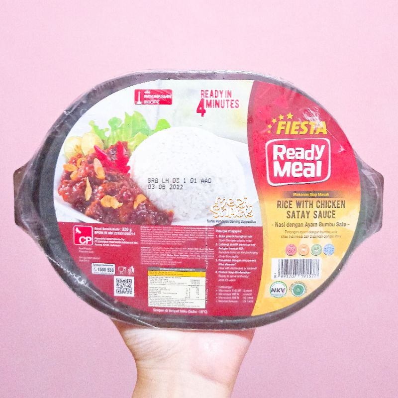 

Fiesta Ready Meal Rice With Chicken Satay Sauce 320gr / Nasi Ayam Bumbu Sate