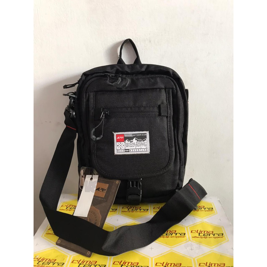 TAS SELEMPANG AREI ESTONIA X3