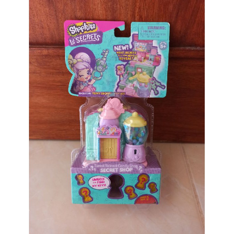 Shopkins Lil Secrets Secret Shop SWEET RETREAT CANDY SHOP