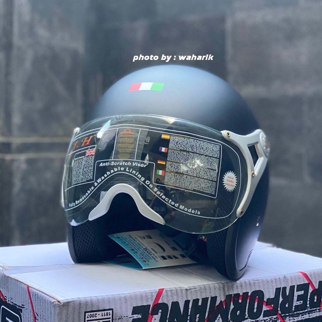helm vespa italy hitam dop + kaca bogo original