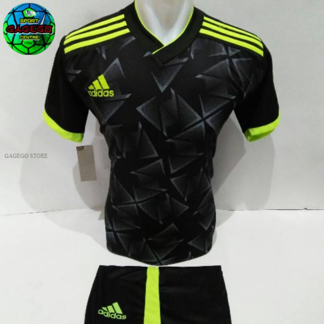 setelan olahraga kaos bola jersey futsal baju volly adidas triangle stabilo hitam