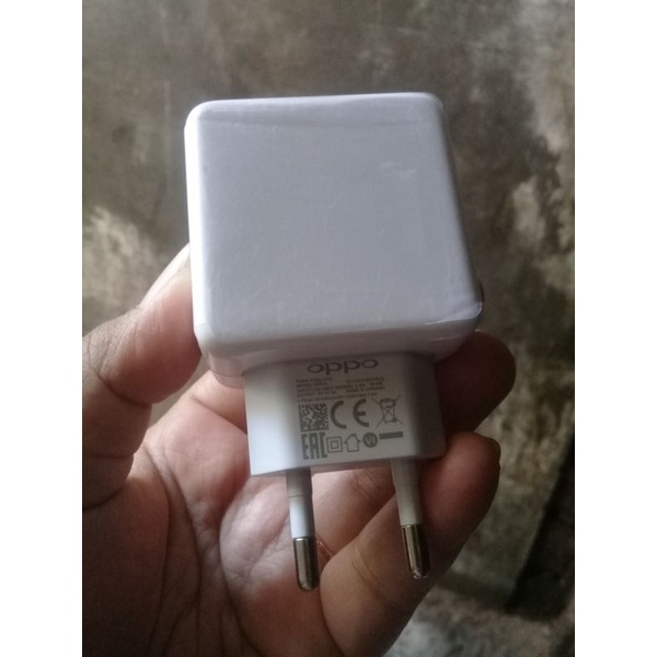 charger ori oppo f11