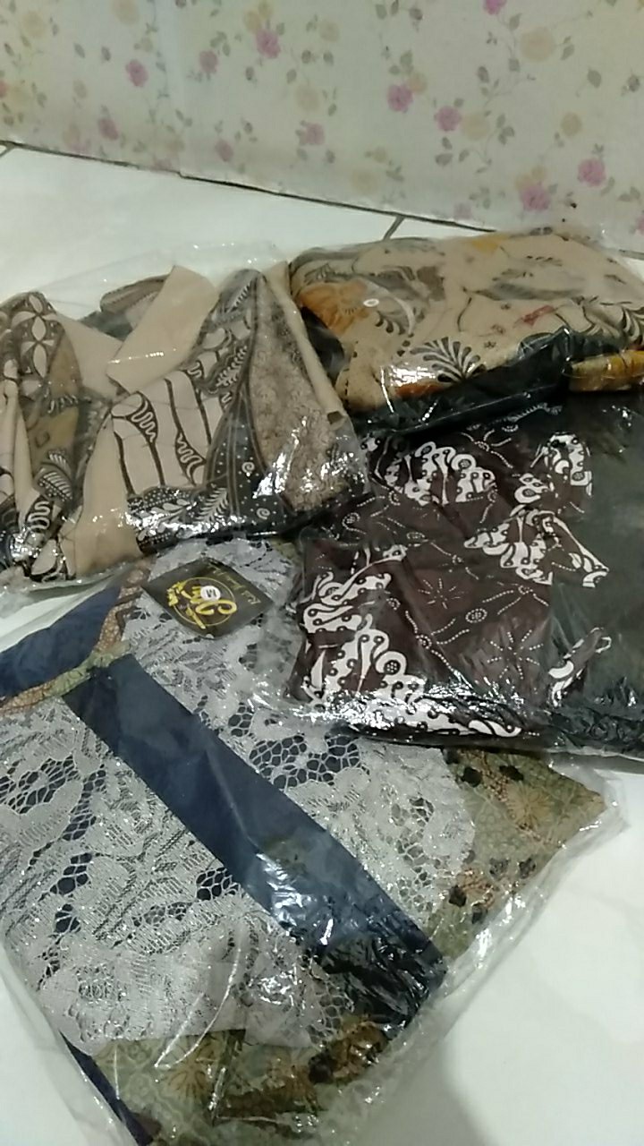 Atasan Batik Dolby Dolbi Dobby Doby Tenun Sutra Tulis Halus Katun Atbm Baron ,sarombit Atasan