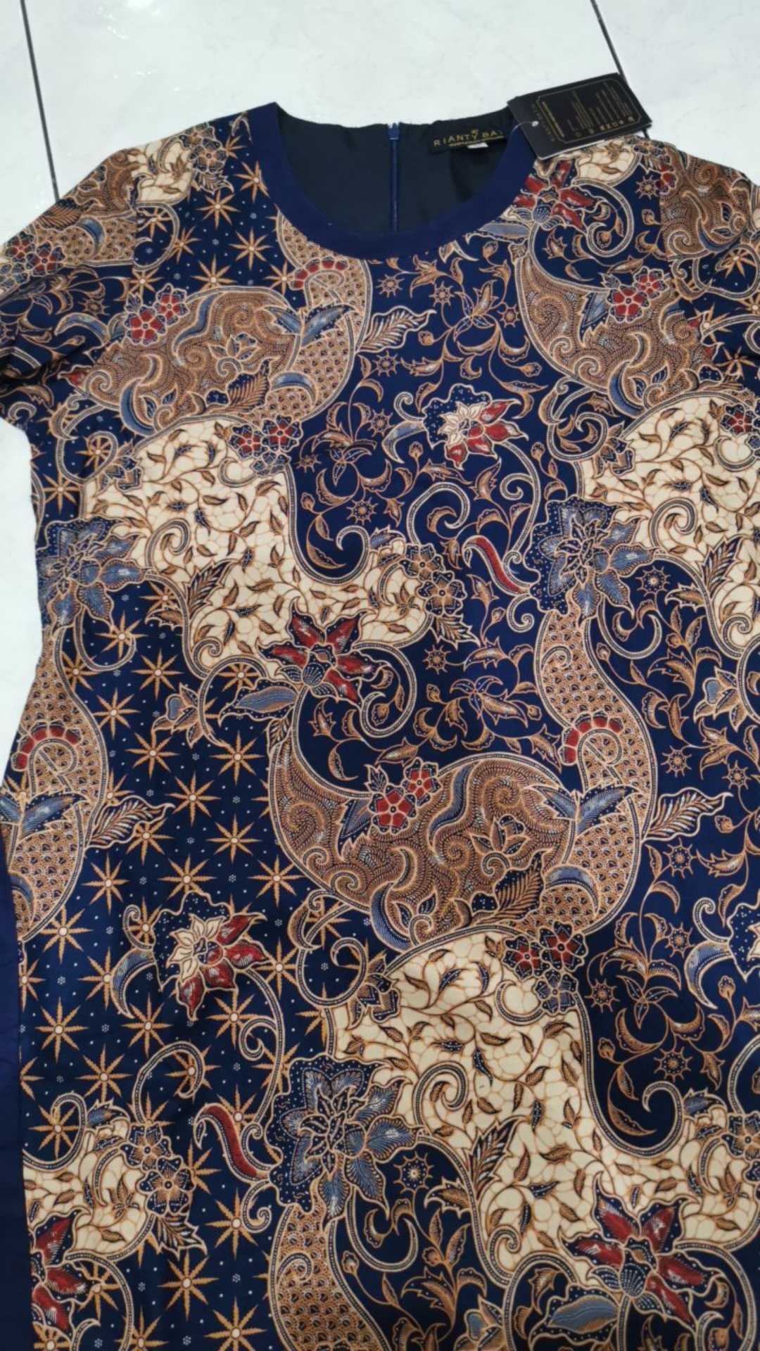 Dress Batik Wanita Eksklusive Rianty Arasya