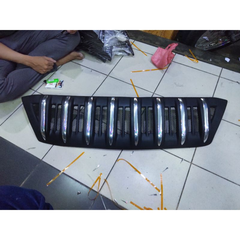 grill fortuner 2006-2008