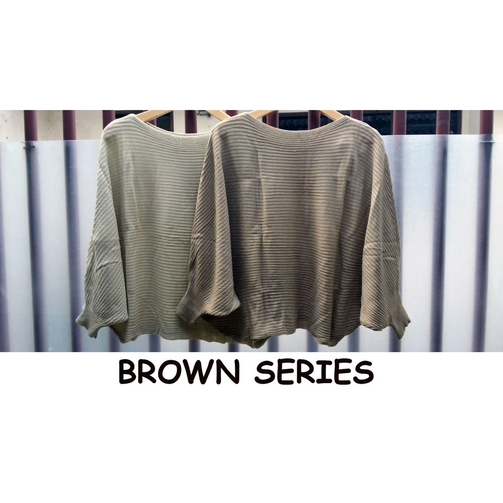 Atasan Rajut Jumbo Wanita Outerwear Blouse Batwing Oversize Lasperal Knit Prily Batwing Kalong Monochrome-3