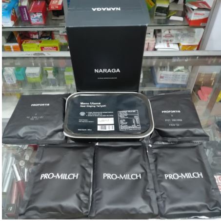 

RANSUM TNI NARAGA SIAP SAJI HARGA 1 PAKET Nasi Daging Teriyaki / Lada Hitam / Daging Empal ED 28 Maret 2022