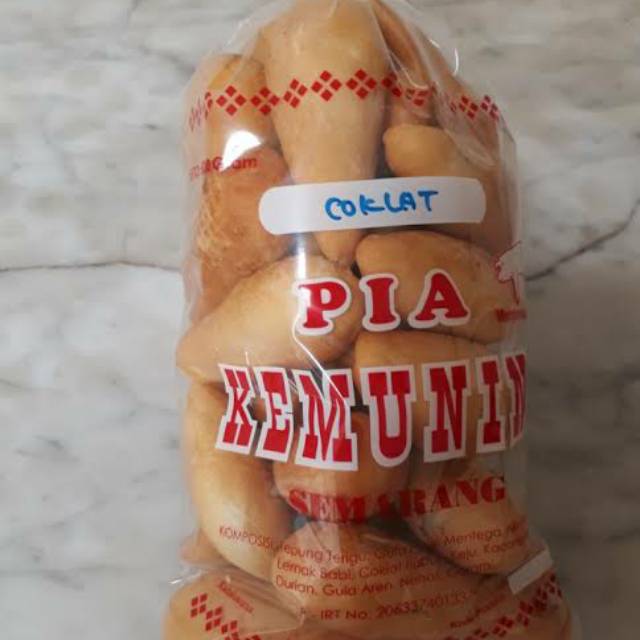 

Pia kemuning rasa coklat kemasan 500 gr (NON HALAL)