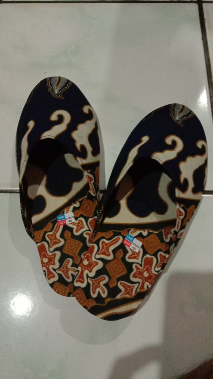 Sandal Batik Solo