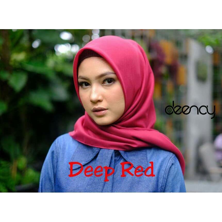 Kerudung Print Segi Empat | Deenay Plain | Bahan Scarf Voal |DEEP RED