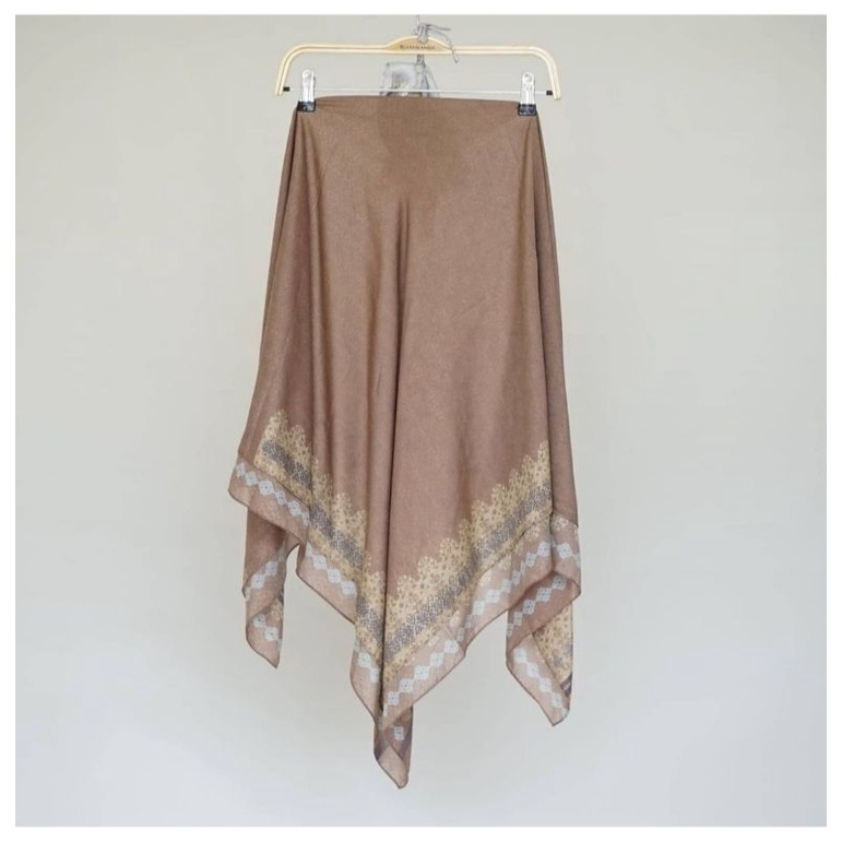 Alang scarf ria miranda