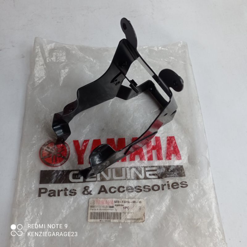 Dudukan Bracket Stay Panel Dasi Depan Vega R Lama Original YGP 5ER-F331A-00-33