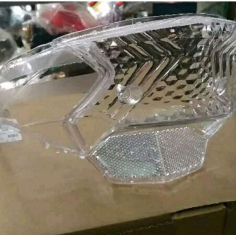 MIKA KACA LAMPU BELAKANG BEAT FI INJEKSI  2012 2013 2014 2015 PUTIH BENING