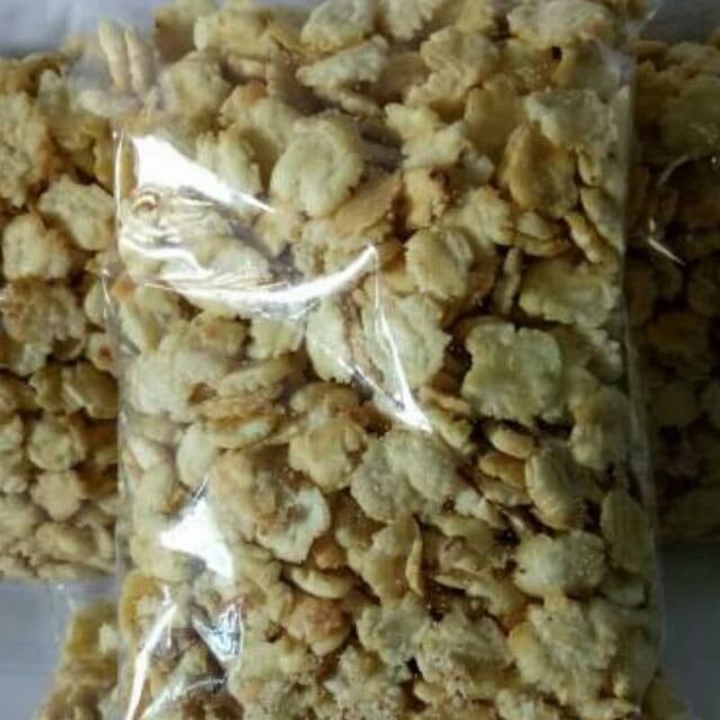 

emping kletuk / mlinjo ½kg (500 g)