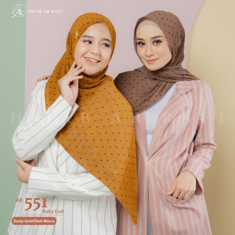 Ar 551/ Arrafi 551 plisket