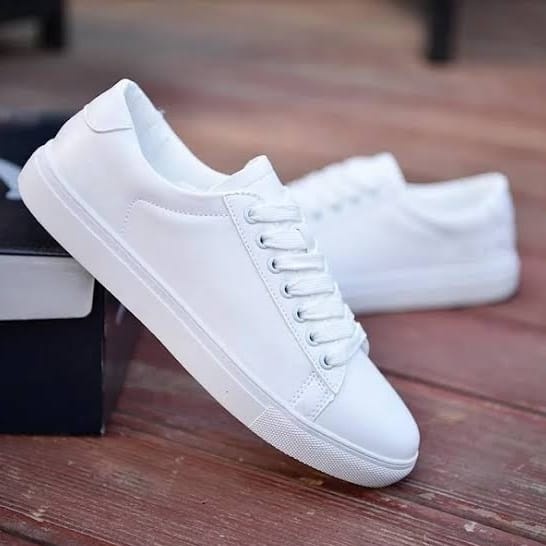 HOT SEPATU SNEAKERS PRIA BASIC CASUAL SPORT SENJI POLOS PUTIH PRIA SEPATU