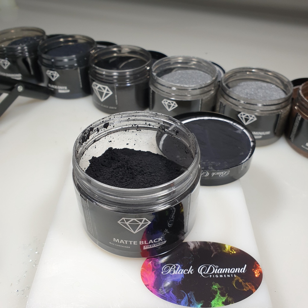 

SINGLE TONE MATTE BLACK BLACK DIAMOND 5 GR HIGH PURITY MICA PIGMENT