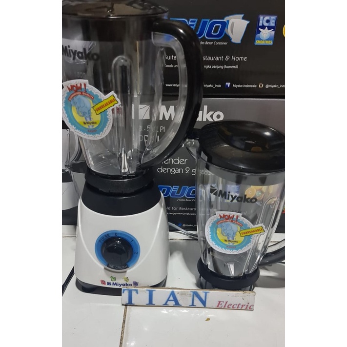 MIYAKO BL-52PI Blender Plastik 2 Gelas Container