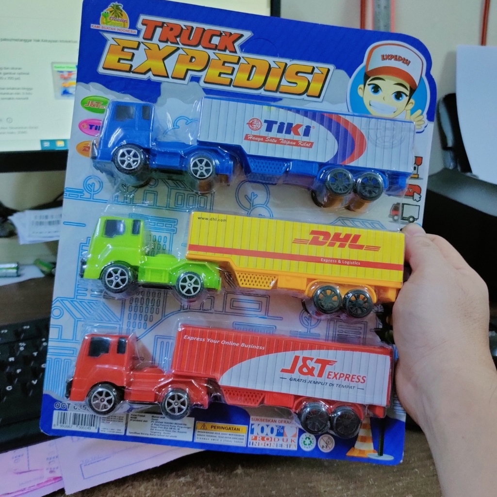 Mainan Mobil Truk Expedisi Isi 3 Pcs OCT 6355 - Mainan Diecast