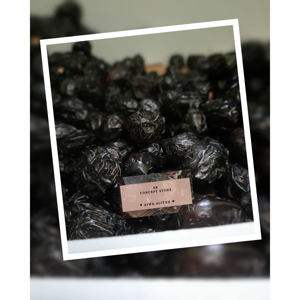 

Kurma Ajwa / Kurma Ajwah / Kurma Obat / Ruqyah Syari / Kurma Nabi Asli 1 kg /