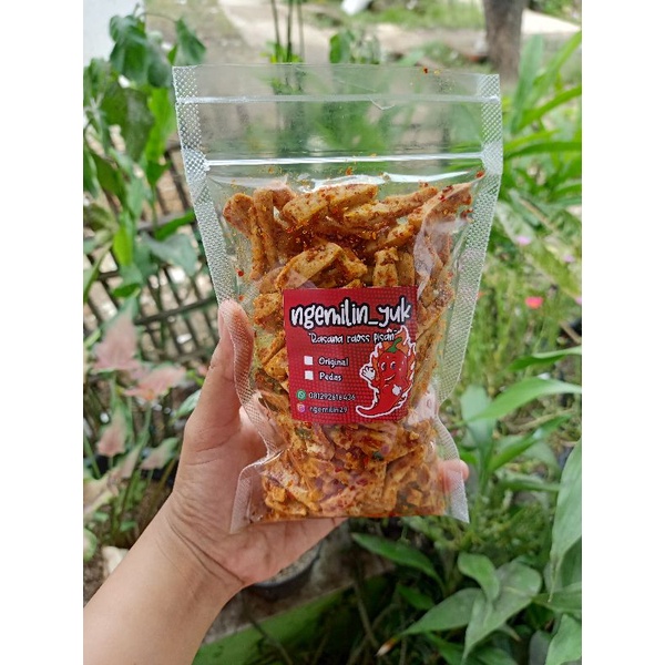 

basreng pedas kriuk 170gram