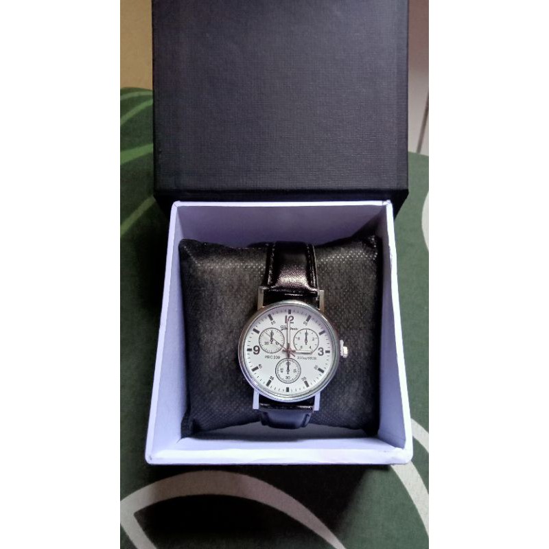 Jam Tangan Geneva Black/White