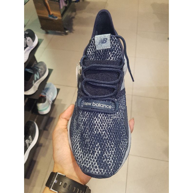 Sepatu running New Balance Fresh Foam Roav City Grit Men's Running Shoes - Natural Indigo ORIGINAL