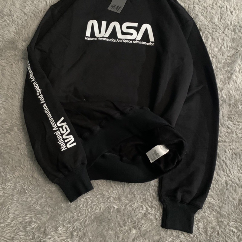 Sweater Crewneck Nasa H&amp;M Full Tag &amp; Lebel