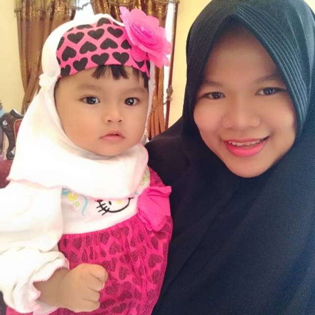 khanza_humaira