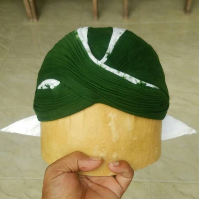 Blangkon gadung mlati