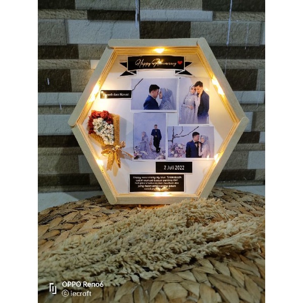 1 HARI JADI (CUSTOM) Hexa Frame Flower in Frame Kado pernikahan kado ulang tahun kado wisuda Kado ultah Kado Anniversary Kado Unik Kado Rustik Kado Murah Stik Premium