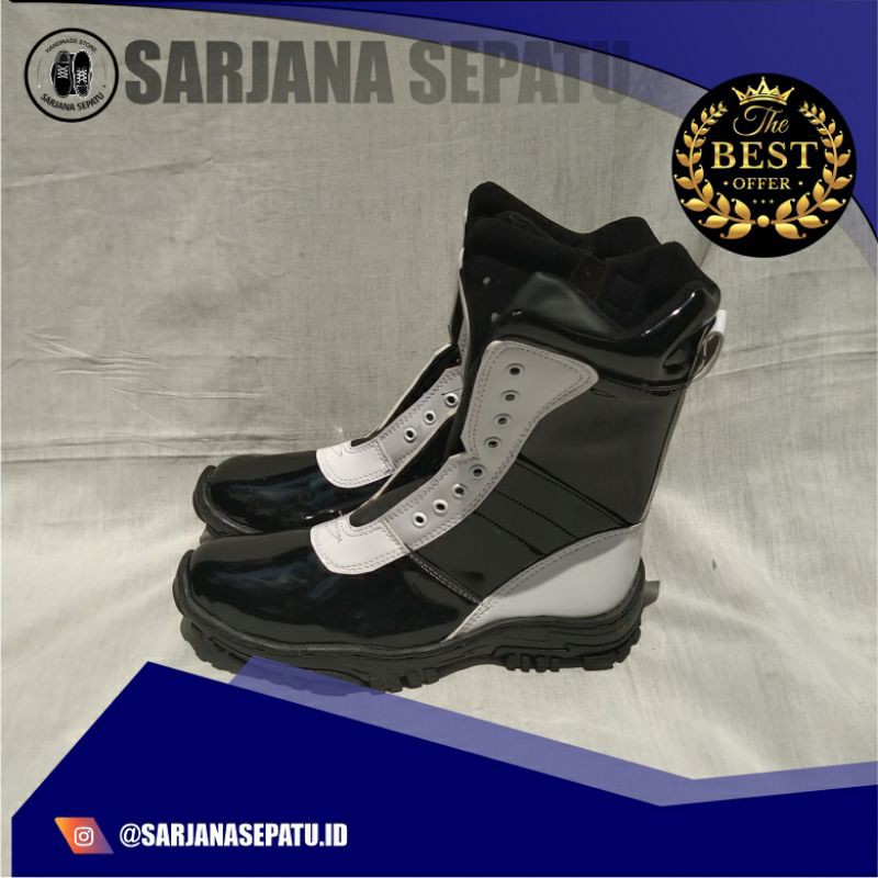 SEPATU PDL HITAM PUTIH , DINAS TNI POLISI SECURITY SATPAM DAN BANSER MURAH BERKUALITAS