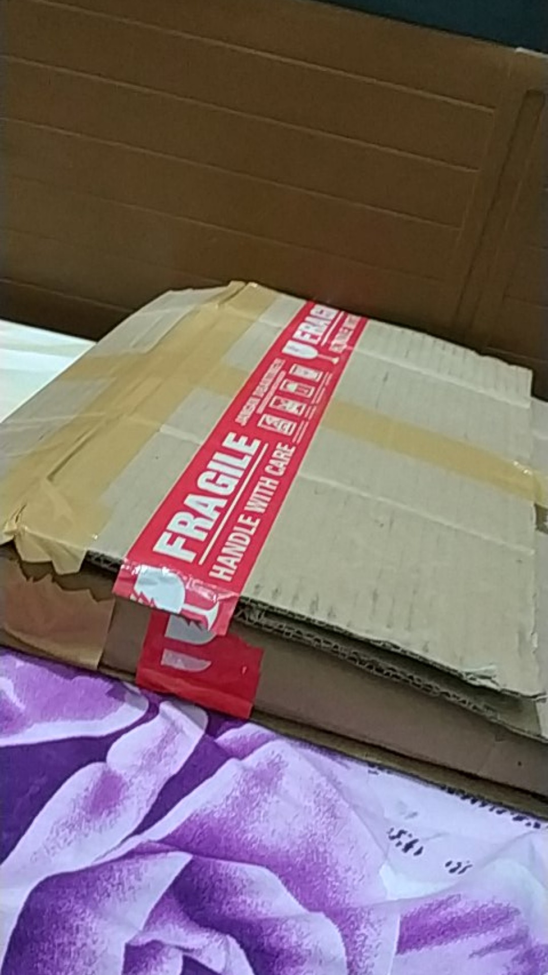 Jam Dinding Pigura Bingkai Foto Karakter Kartun Hadiah Kado Custom Ultah Ulang Tahun Wisuda Wedding