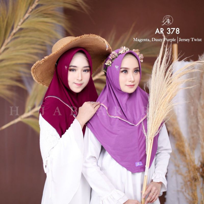 ❤HIJAB ARRAFI❤ AR 378 BERGO (KOMBINASI LIST 2 WARNA & SERUT PUNDAK) by AR RAFI