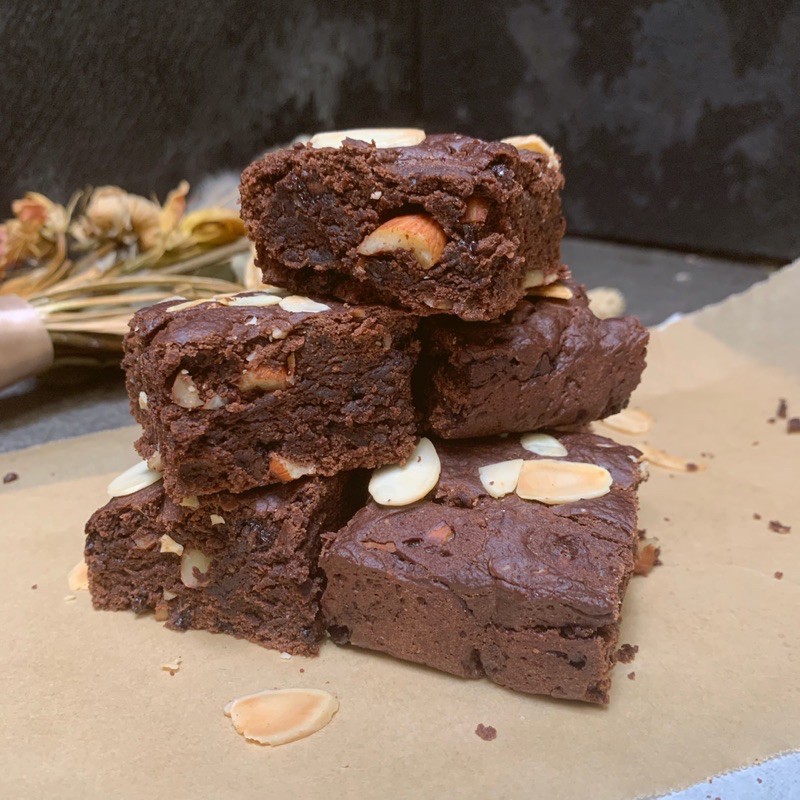 

VEGAN BROWNIES by Coconuty