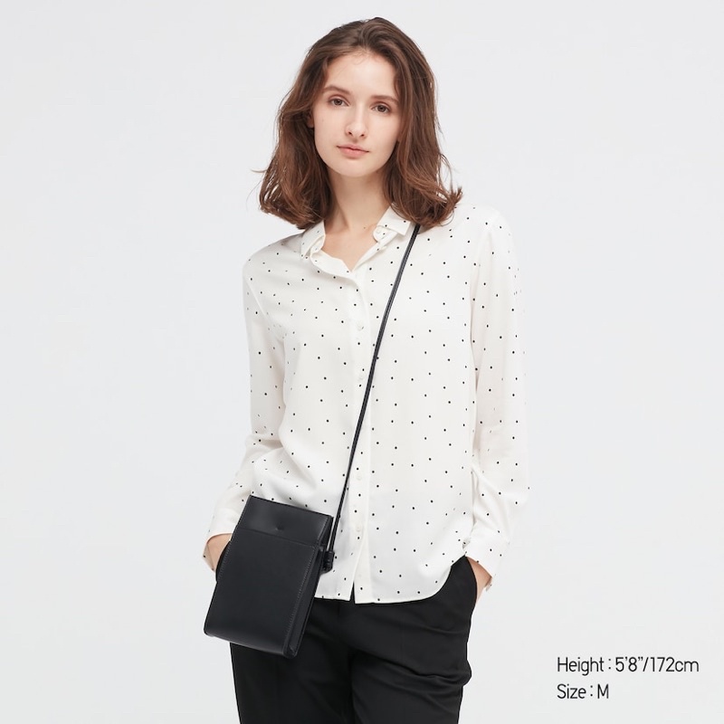 JASTIP UNIQLO Blus Rayon Motif Lengan Panjang