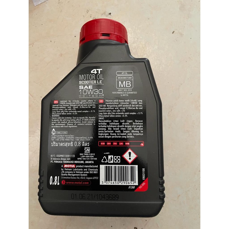 OLI MOTUL SCOOTER LE MATIC 10W-30 0,8L 100% ASLI