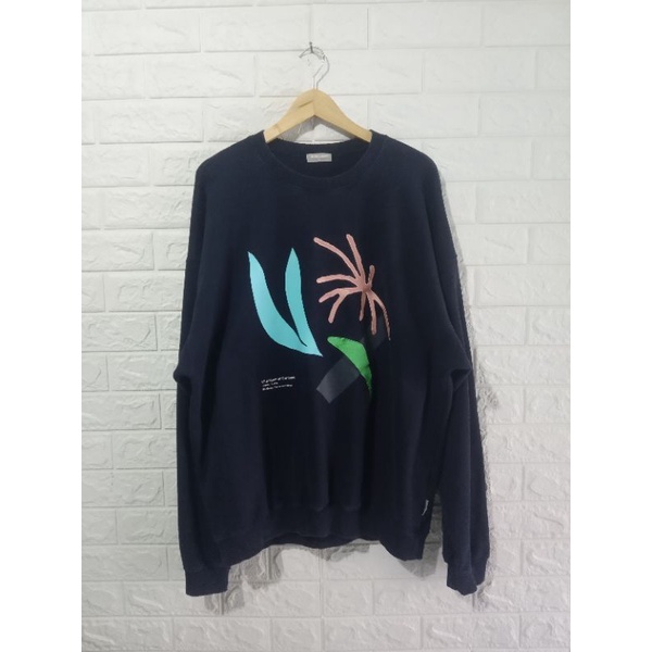 Liful Minimal Garments Crewneck