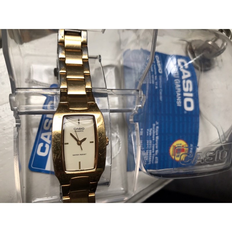 JAM TANGAN WANITA CASIO GOLD (PRELOVED)